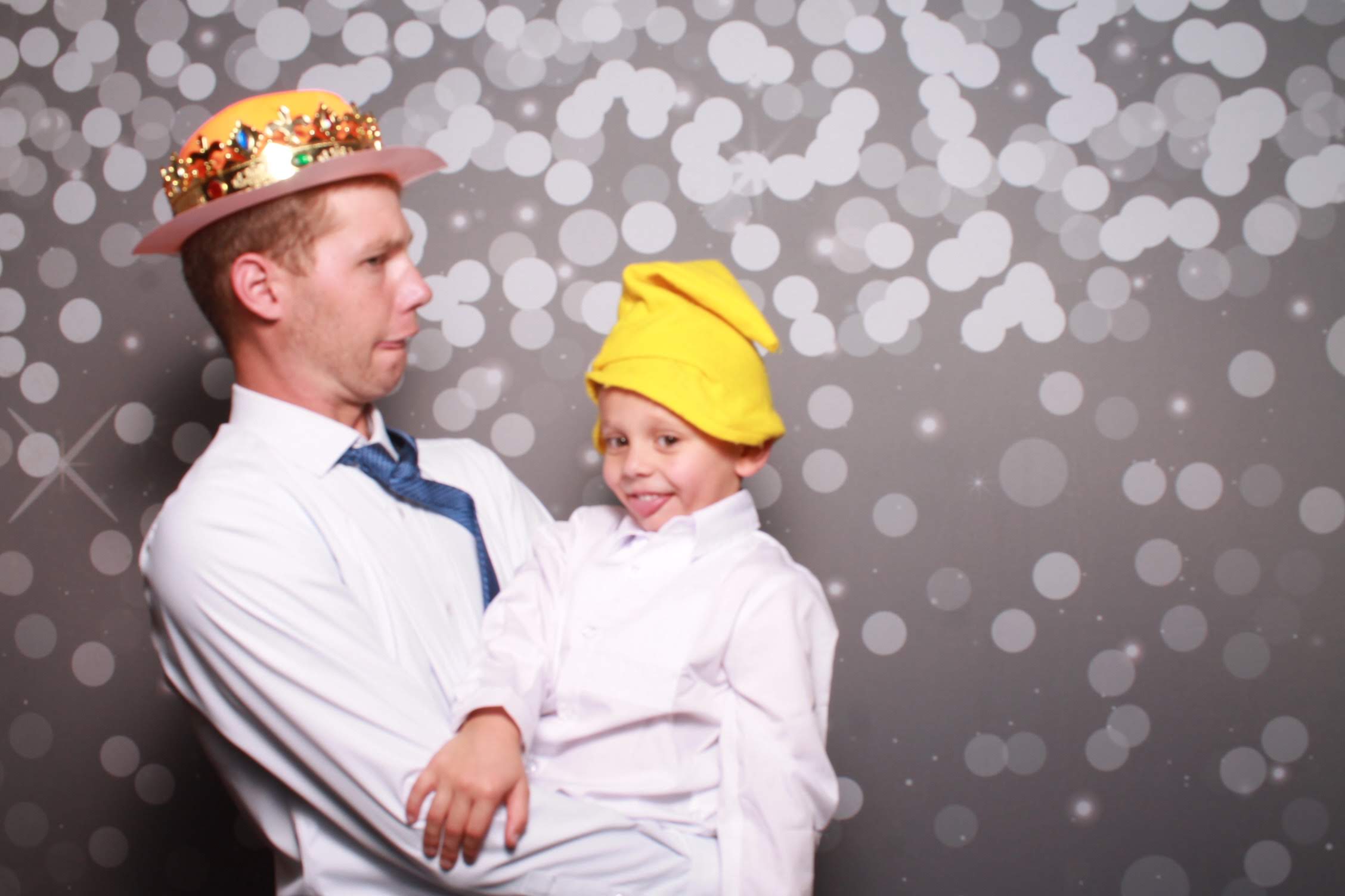 Lindsey Adams Reception at The Madison | View more photos from the event at gallery.photoboothcincy.com/u/PhotoBoothCincy/Lindsey-Adams-Reception-at-The-Madison
